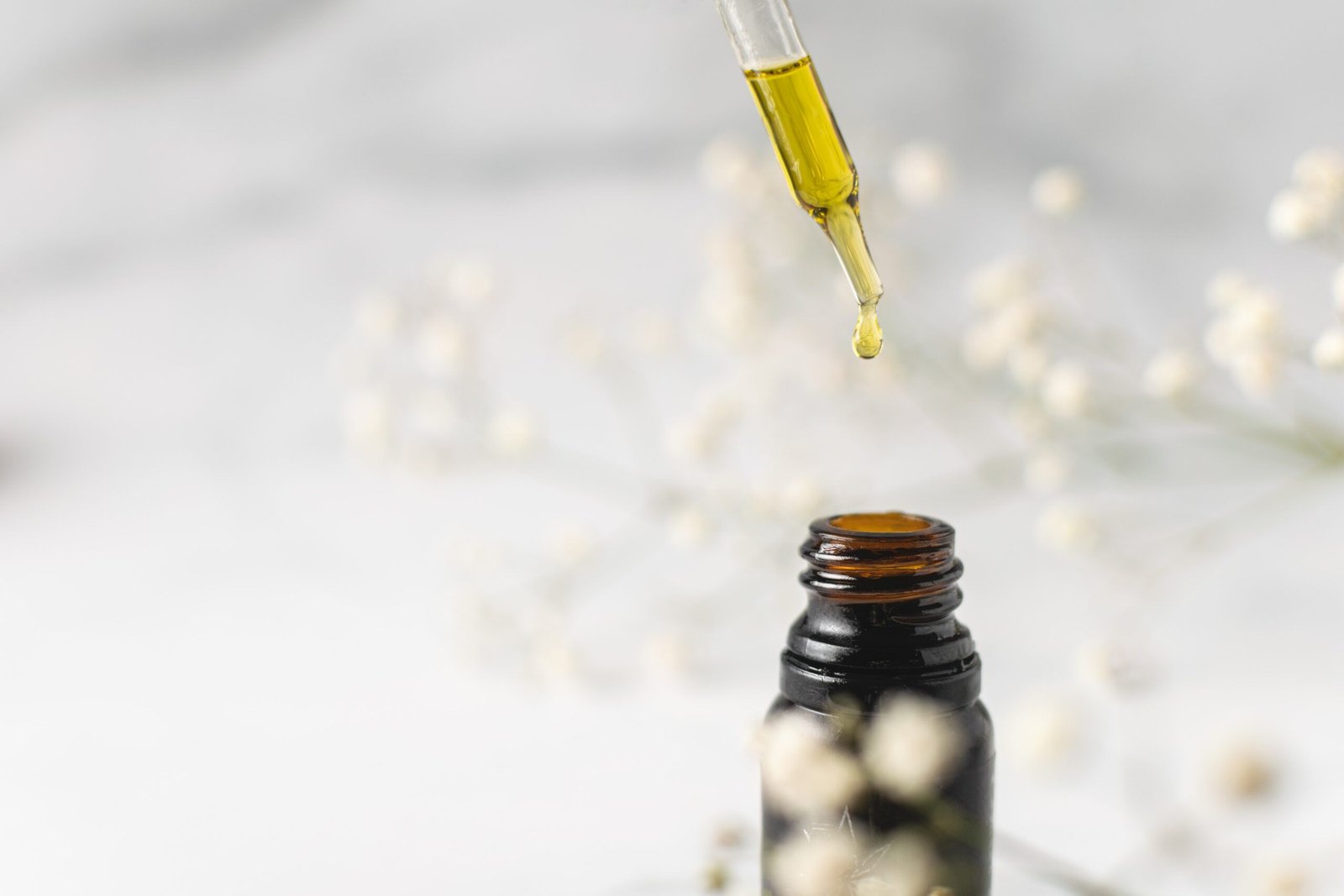 Diferencias entre el CBD de espectro completo y el CBD aislado